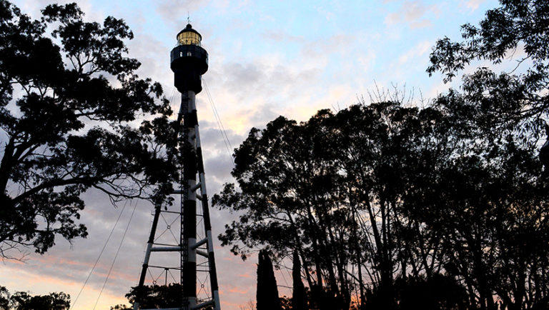 Imagen faro de localidades cercanas