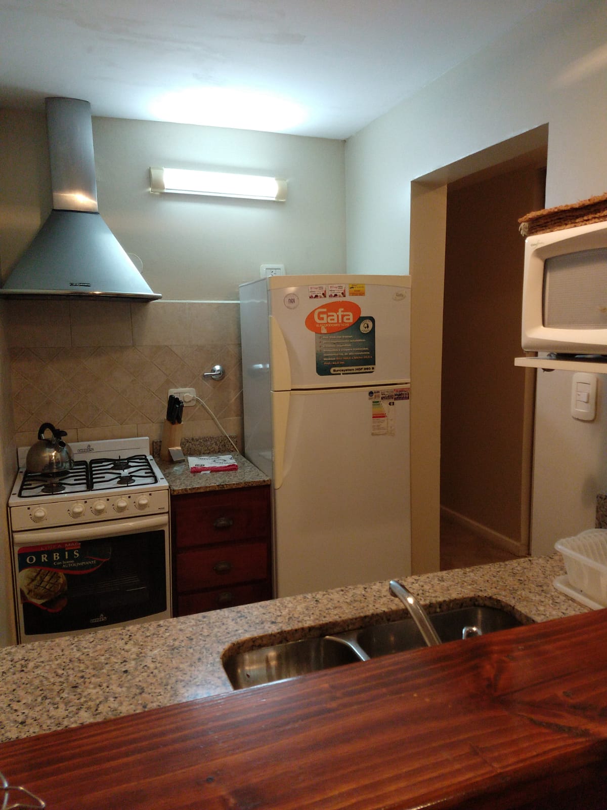 Imagen cocina departamento 3 ambientes